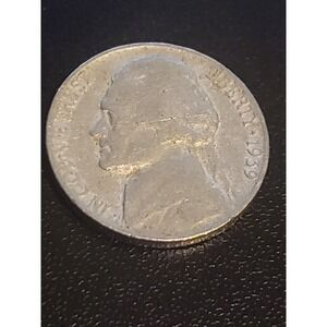 1939 JEFFERSON  NICKEL - 5 Cents -